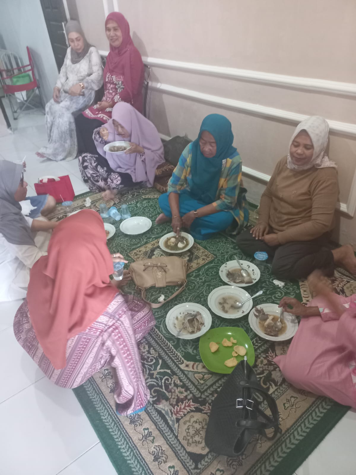 saat makan